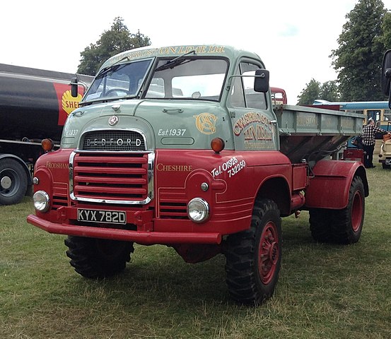 Bedford_RS_truck
