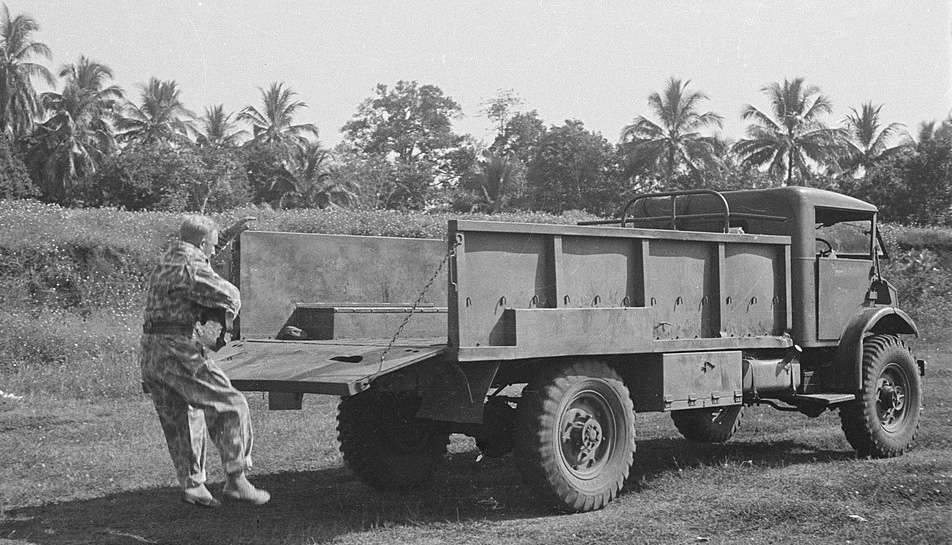 Canadian Military Pattern truck (CMP) - AMZ Newspaper