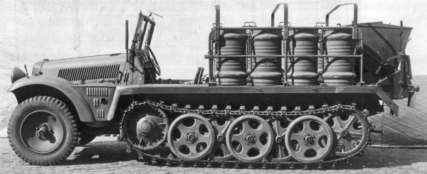 SdKfz10-2S_chemical_decontamination_vehicle