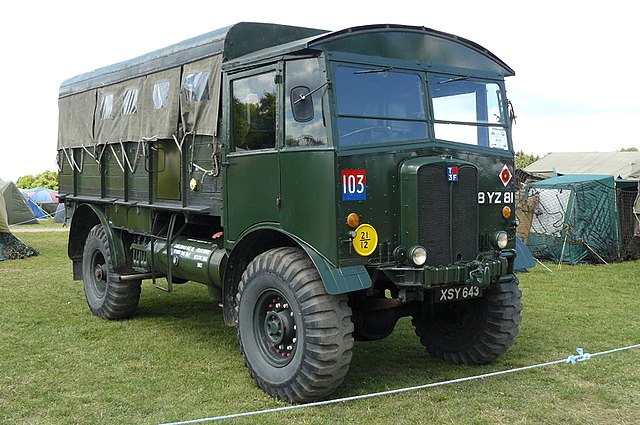 オックスフォード AEC マタドール　レッカー車　AEC Matador　OXFORD　オックスフォード　1/148