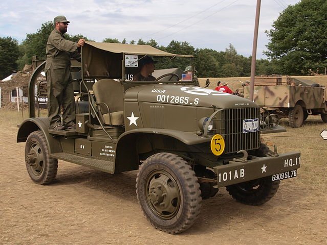 Chevrolet M6 Bomb Carrier